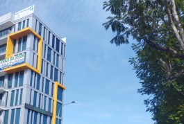 Hiếm CHDV sát Bầu Cát - Âu Cơ - 5 tầng - HXH Doanh Thu 40tr 1 tháng
